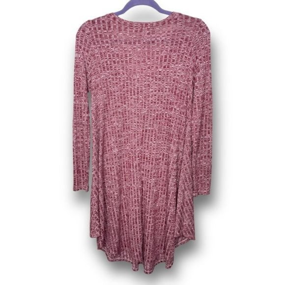 Lollipop Star Size M Burgundy Ribbed Lightweight Knit Long Sleeve V Neck Dress - Picture 2 of 9